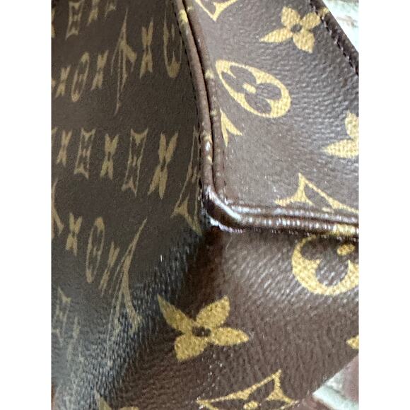 Louis Vuitton Toiletry Pouch NM Monogram Canvas 26.  39046 - Picture 6 of 15